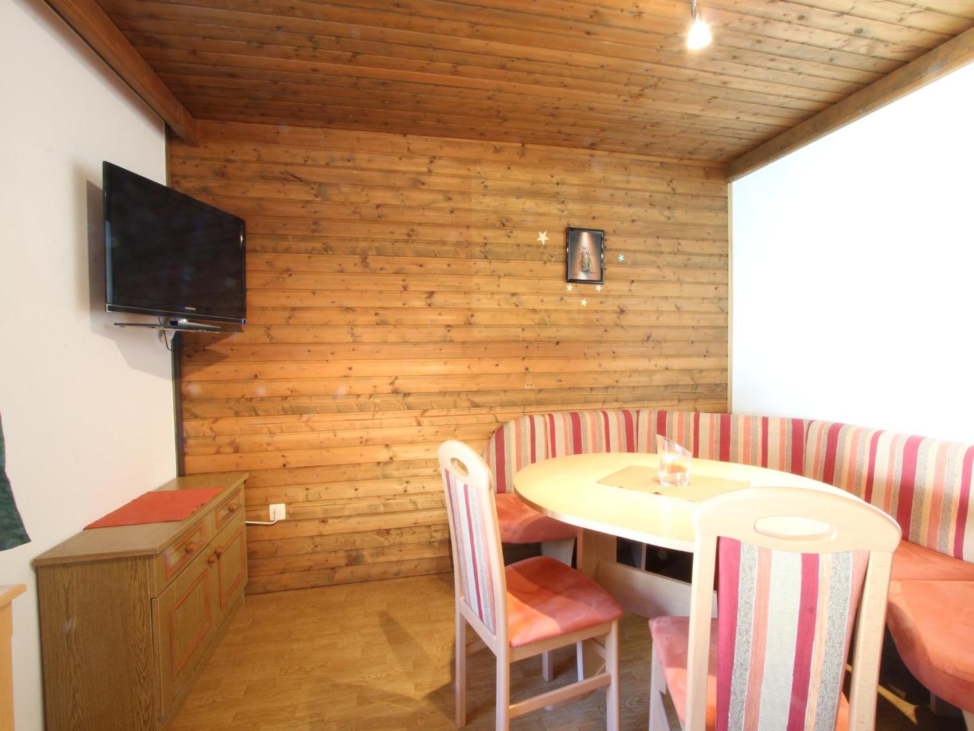 Spacious Apartment Near Ski Area In Миттерзилль Экстерьер фото